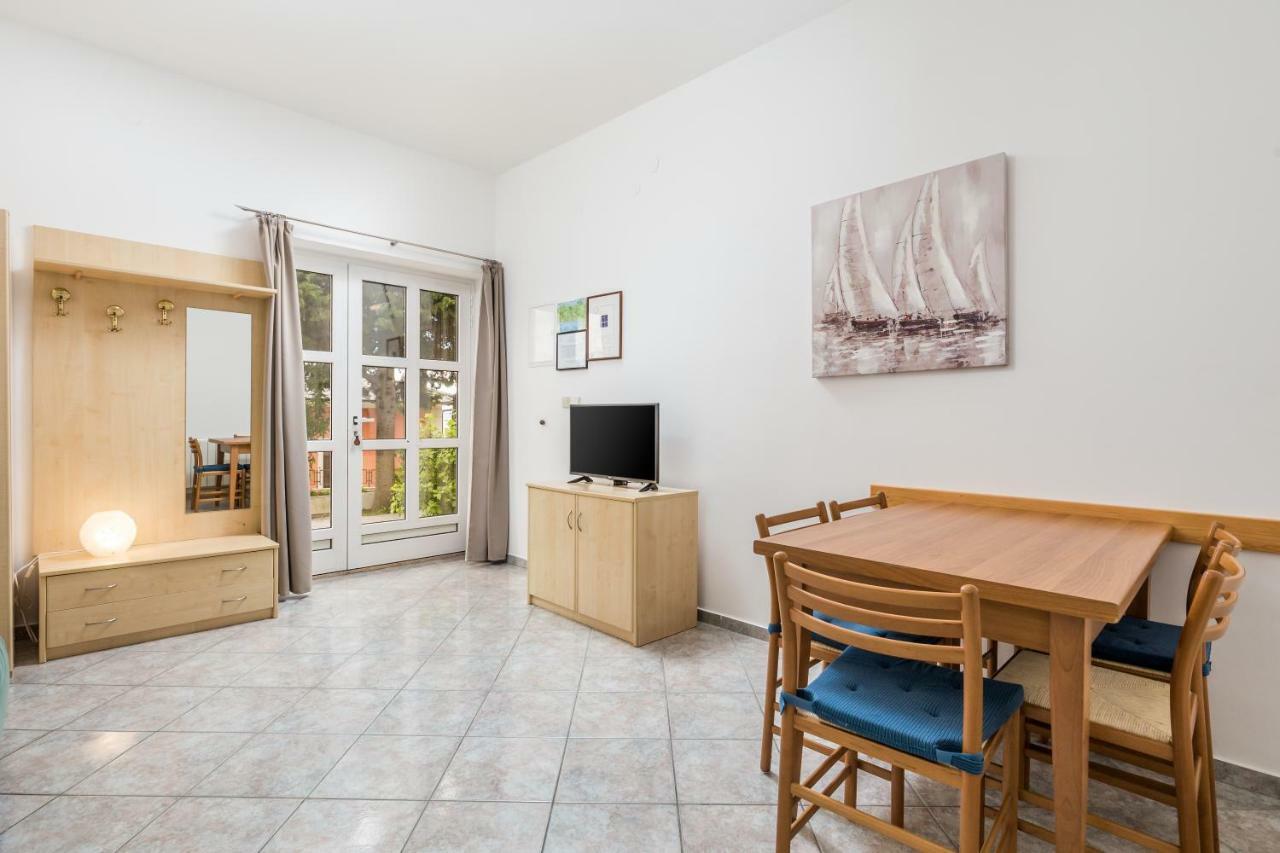 Apartments Gea Mošćenička Draga Exteriör bild
